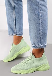 Renee - Zielone Buty Sportowe Corope. Wysokość cholewki: przed kostkę. Nosek buta: okrągły. Zapięcie: sznurówki. Kolor: zielony. Materiał: prążkowany, materiał. Szerokość cholewki: normalna #1