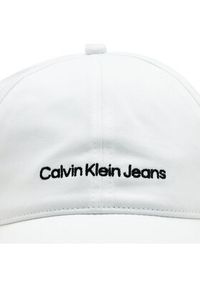 Calvin Klein Jeans Czapka z daszkiem Institutional K50K510062 Biały. Kolor: biały. Materiał: materiał, bawełna