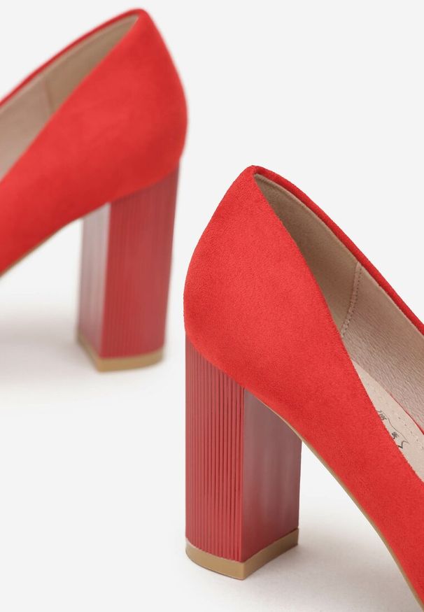 Born2be - Czerwone Czółenka na Ozdobnym Słupku ze Skórzaną Wkładką Calendie. Kolor: czerwony. Materiał: skóra. Obcas: na słupku. Styl: klasyczny