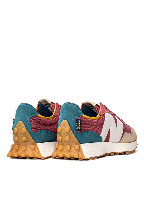 Sneakersy męskie multikolor New Balance MS327WT1. Zapięcie: pasek. Kolor: wielokolorowy. Materiał: guma, skóra, materiał, zamsz. Szerokość cholewki: normalna. Wzór: kolorowy, aplikacja, paski. Sport: bieganie