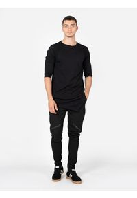 La Haine Inside Us Spodnie | P24033RLM126 | Mężczyzna | Czarny. Okazja: na co dzień, do pracy. Kolor: czarny. Materiał: poliester, wiskoza, elastan. Styl: casual, elegancki #1