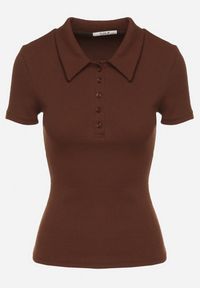 Born2be - Brązowy Bawełniany T-shirt Prążkowany Typu Polo z Guzikami Avelavia. Okazja: na co dzień. Typ kołnierza: polo. Kolor: brązowy. Materiał: prążkowany, bawełna. Styl: klasyczny, casual #4