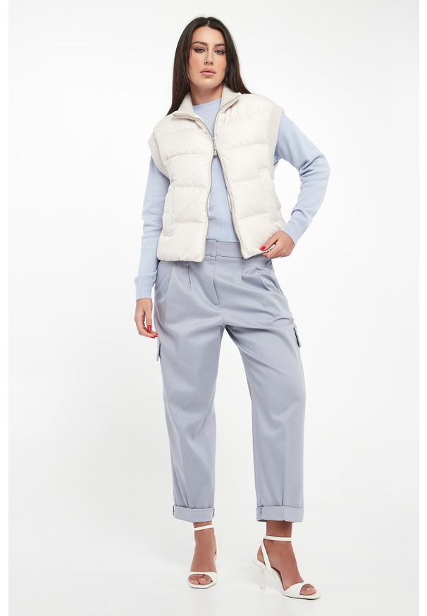 Kamizelka damska wełniana z naturalnym pierzem PESERICO. Materiał: wełna