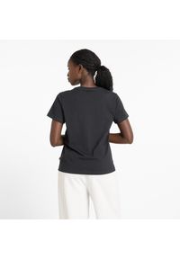 Koszulka damska New Balance WT51540BK – czarna. Kolor: czarny. Materiał: bawełna, materiał. Wzór: napisy #5
