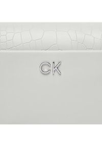 Calvin Klein Torebka Ck Daily Camera Bag_Croco K60K612140 Szary. Kolor: szary. Materiał: skórzane