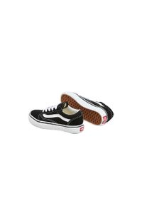 Buty Dziecko Vans Old Skool Low czarny. Okazja: na co dzień. Zapięcie: sznurówki. Kolor: czarny, wielokolorowy. Materiał: materiał, tkanina, skóra. Szerokość cholewki: normalna. Model: Vans Old Skool. Sport: turystyka piesza, skateboard