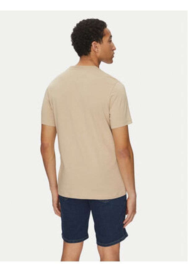 TOMMY HILFIGER - Tommy Hilfiger T-Shirt Flag Box MW0MW38636 Beżowy Regular Fit. Kolor: beżowy. Materiał: bawełna