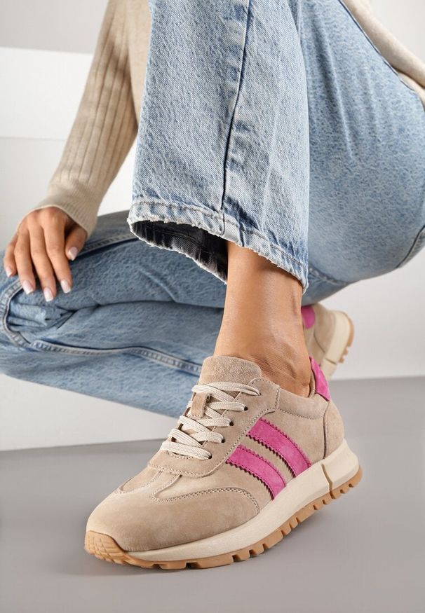 Renee - Beżowo-Fuksjowe Sneakersy ze Skóry Naturalnej z Paskami Kiarre. Okazja: na co dzień. Zapięcie: pasek. Kolor: beżowy. Materiał: skóra