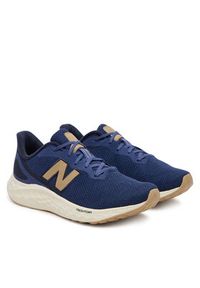 New Balance Buty do biegania Arishi MARISRD4 Granatowy. Kolor: niebieski. Materiał: materiał