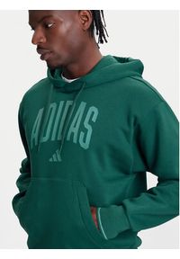 Adidas - adidas Bluza Collegiate KC3873 Zielony Regular Fit. Kolor: zielony. Materiał: bawełna