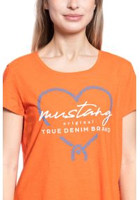 Mustang - T-SHIRT DAMSKI MUSTANG ALINA C PRINT ORANGE 1009835 7096. Wzór: nadruk #5