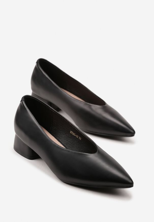 Renee - Czarne Czółenka na Słupku Vices ze Skórzaną Wkładką Alinire. Kolor: czarny. Materiał: skóra. Obcas: na słupku. Styl: elegancki