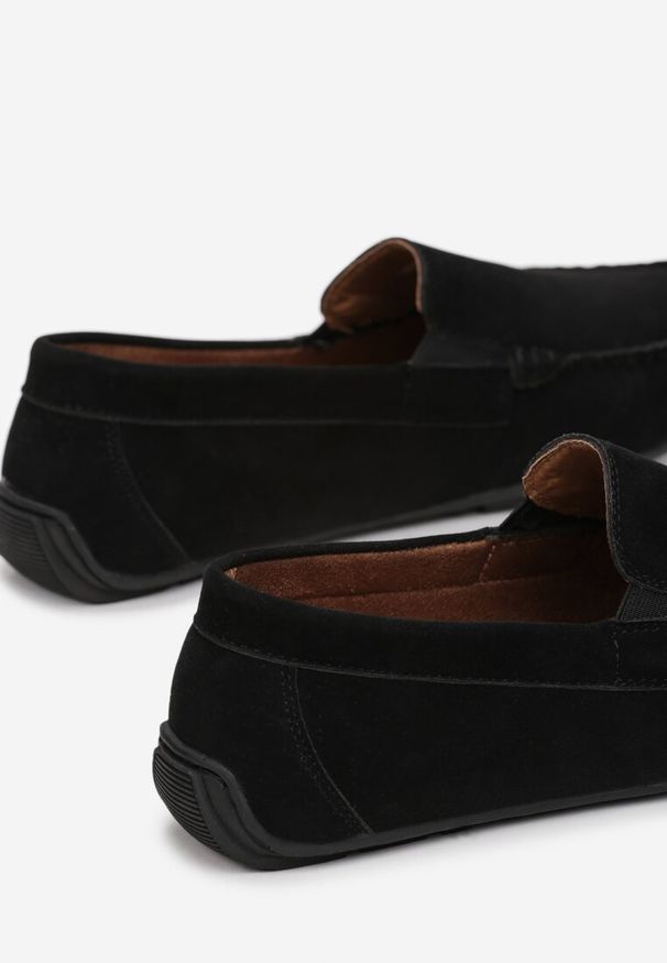 Born2be - Czarne Mokasyny Callinei. Zapięcie: bez zapięcia. Kolor: czarny. Materiał: skóra. Szerokość cholewki: normalna. Wzór: aplikacja. Obcas: na płaskiej podeszwie