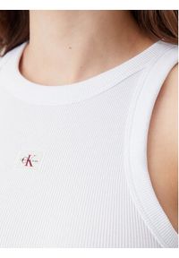 Calvin Klein Jeans Top J20J225302 Biały Slim Fit. Kolor: biały. Materiał: bawełna