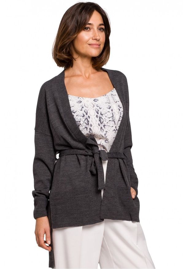 Style - Asymetryczny gładki sweter kardigan z paskiem. Materiał: akryl. Długość: długie. Wzór: gładki. Styl: elegancki