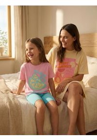 Sinsay - Bawełniana koszula nocna z motywem owocowym - żółty. Kolor: żółty. Materiał: bawełna #1