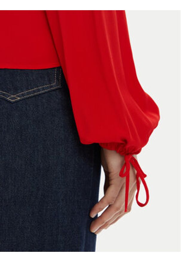 TOMMY HILFIGER - Tommy Hilfiger Bluzka WW0WW41835 Czerwony Regular Fit. Kolor: czerwony. Materiał: wiskoza