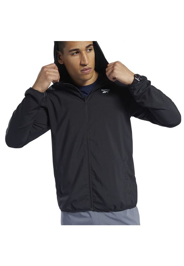 Reebok - REEBOK TRAINING ESSENTIALS JACKET > FP9172. Materiał: poliester. Wzór: aplikacja. Styl: klasyczny
