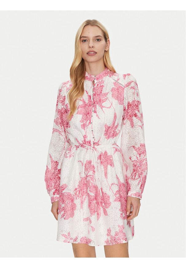 Guess Sukienka koktajlowa W5GK07 WH4K2 Biały Regular Fit. Kolor: biały. Materiał: syntetyk. Styl: wizytowy