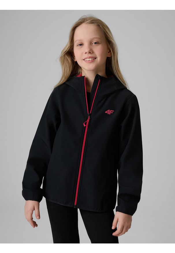 4f - 4F Kurtka softshell wiatroodporna membrana 5000 dziewczęca - czarna 152 (11-12 lat). Okazja: na uczelnię. Kolor: czarny. Materiał: softshell. Sezon: lato