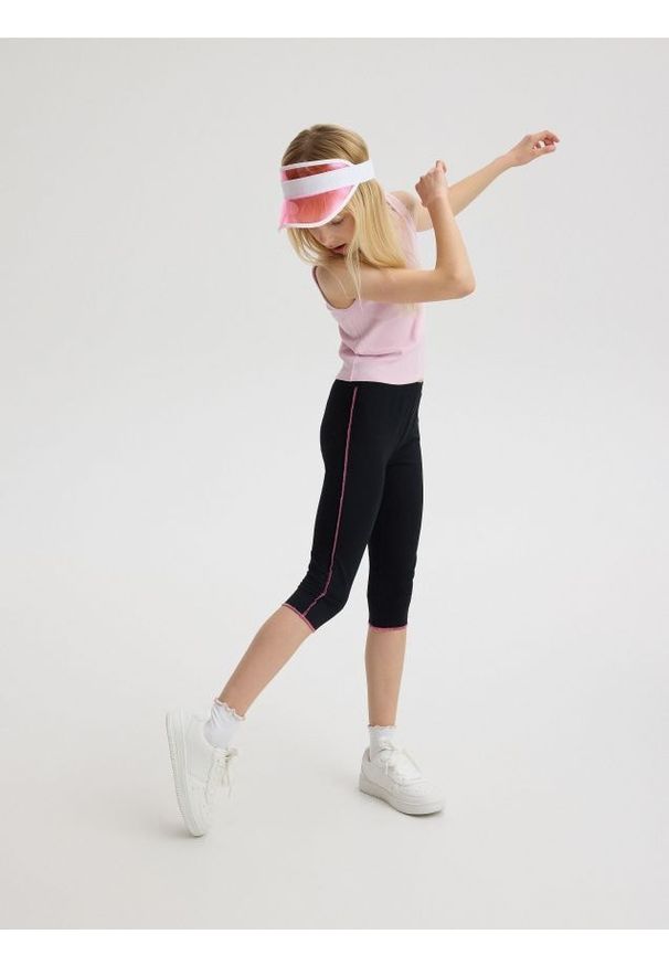 Reserved - Bawełniane legginsy - czarny. Kolor: czarny. Materiał: bawełna. Długość: krótkie