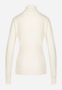 Born2be - Jasnobeżowy Golf Sweter z Wiskozą i Kaszmirem Zailaya. Okazja: na co dzień. Typ kołnierza: golf. Kolor: beżowy. Materiał: kaszmir, wiskoza. Styl: casual #4