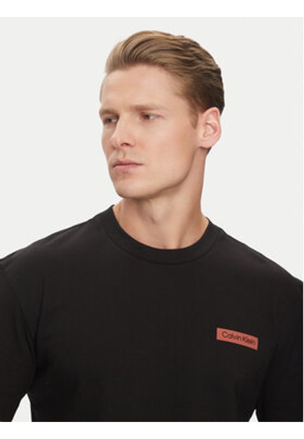 Calvin Klein T-Shirt Overlay Print K10K114158 Czarny Regular Fit. Kolor: czarny. Materiał: bawełna. Wzór: nadruk