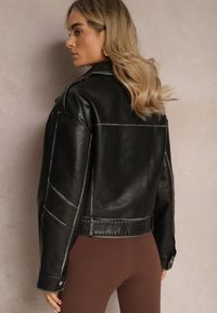 Renee - Czarna Kurtka Ramoneska Vintage z Ekoskóry z Paskiem i Asymetrycznym Suwakiem Leovia. Kolor: czarny. Styl: vintage