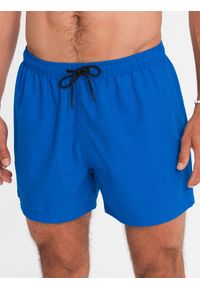 Ombre Clothing - Neonowe męskie szorty kąpielowe z efektem magic print – niebieskie V3 OM-SRBS-0147 - XXL. Kolor: niebieski. Materiał: poliester. Długość: krótkie. Wzór: nadruk. Styl: wakacyjny #5