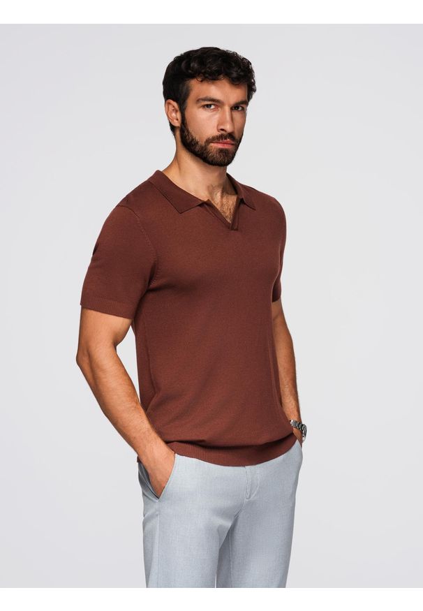 Ombre Clothing - Koszulka męska polo bez guzików z klasycznym splotem – ciepłobrązowa V4 - Rozmiar: L. Typ kołnierza: polo. Kolor: brązowy. Materiał: wiskoza, dzianina, materiał, elastan, nylon. Wzór: ze splotem. Styl: klasyczny