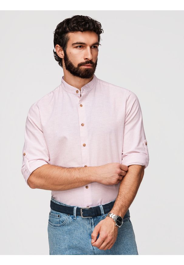 Ombre Clothing - Męska koszula z lnem w paski ze stójką - biało-różowa V3 - Rozmiar: M. Okazja: na co dzień, do pracy. Typ kołnierza: kołnierzyk stójkowy. Kolor: różowy. Materiał: len. Wzór: paski. Sezon: lato, wiosna. Styl: casual