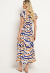 Born2be - Niebieska Rozkloszowana Sukienka z Wiskozą i Bawełną Wykończona Gumką na Plecach Dimillia. Okazja: na co dzień. Kolor: beżowy. Materiał: wiskoza, bawełna. Sezon: lato. Styl: casual, elegancki #6