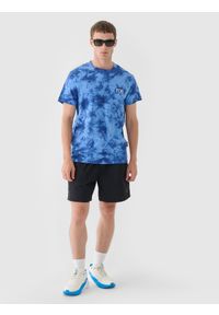 4f - 4F T-shirt regular gładki męski - niebieski L. Okazja: na co dzień. Kolor: niebieski. Materiał: bawełna, jersey, dzianina. Długość rękawa: krótki rękaw. Długość: krótkie. Wzór: gładki. Styl: sportowy, klasyczny, casual