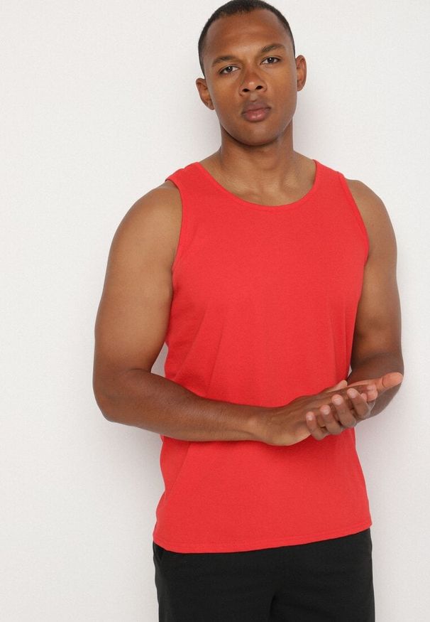 Born2be - Czerwona Klasyczna Bawełniana Koszulka Zivea. Okazja: na co dzień. Kolor: czerwony. Materiał: bawełna. Wzór: aplikacja. Styl: klasyczny