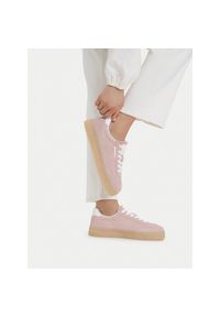 Sneakersy Guess Jeans. Kolor: różowy #1