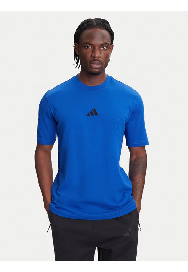 Adidas - adidas T-Shirt Essentials Small Logo JF1094 Niebieski Regular Fit. Kolor: niebieski. Materiał: bawełna