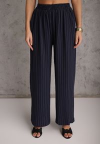 Renee - Granatowy Komplet z Wiskozy Spodnie Wide Leg i Koszula Bez Rękawów z Paskiem Adduin. Kolor: niebieski. Materiał: wiskoza #3