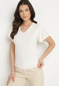 Born2be - Beżowa Bluzka z Szerokimi Rękawami Sunevia. Okazja: na co dzień. Typ kołnierza: dekolt w kształcie V. Kolor: beżowy. Materiał: jeans. Styl: elegancki, casual #1