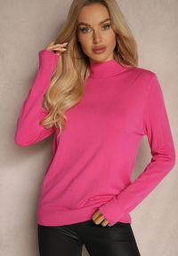 Renee - Różowy Casualowy Golf Arlotta. Okazja: na co dzień. Typ kołnierza: golf. Kolor: różowy. Materiał: jedwab, jeans, poliester, poliamid. Styl: casual