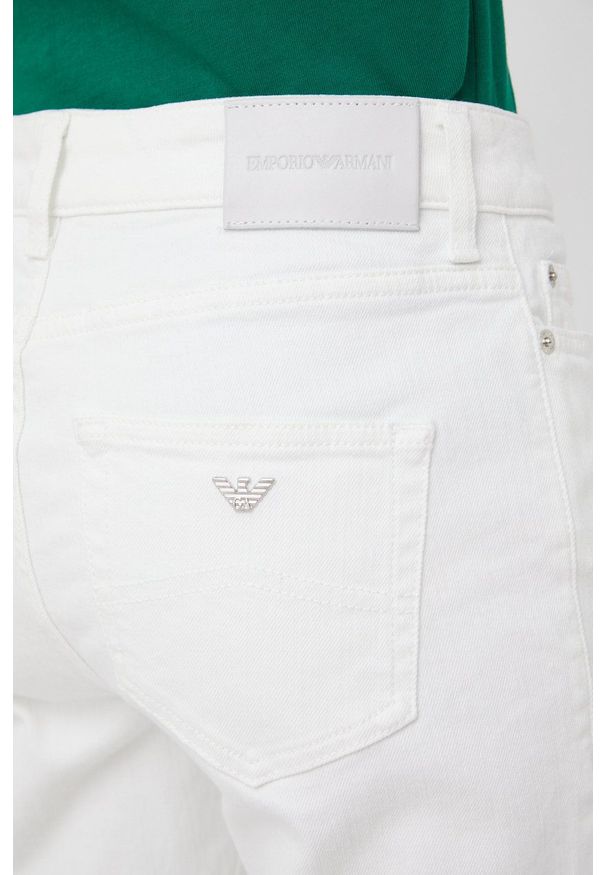 Emporio Armani jeansy damskie high waist. Stan: podwyższony. Kolor: biały
