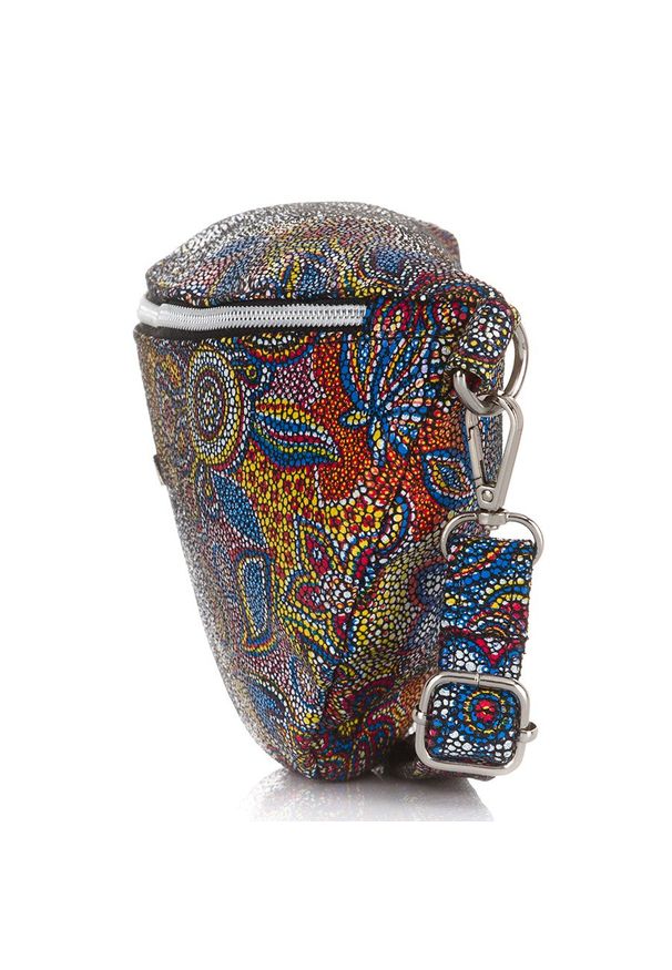 PAOLO PERUZZI - Skórzana saszetka nerka damska Paolo Peruzzi Z-15-O. Materiał: skórzane