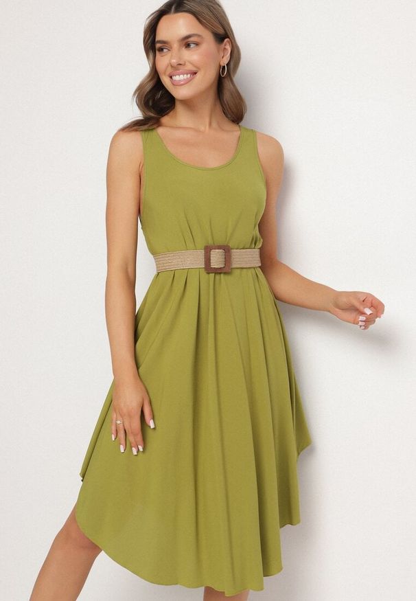 Born2be - Ciemnozielona Rozkloszowana Sukienka z Bawełny Tesaxelle. Okazja: na spotkanie biznesowe, na co dzień. Kolor: zielony. Materiał: bawełna. Typ sukienki: proste. Styl: elegancki, casual, biznesowy