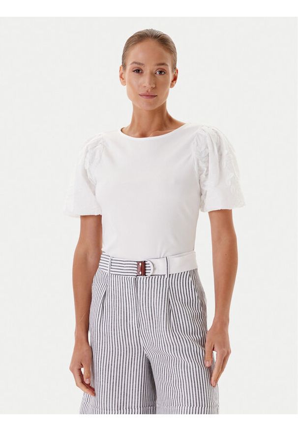 Tatuum Bluzka Kathia T2503.051 Biały Regular Fit. Kolor: biały. Materiał: bawełna