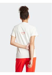 Adidas - adidas T-Shirt Embroidered IS4287 Biały Regular Fit. Kolor: biały. Materiał: bawełna