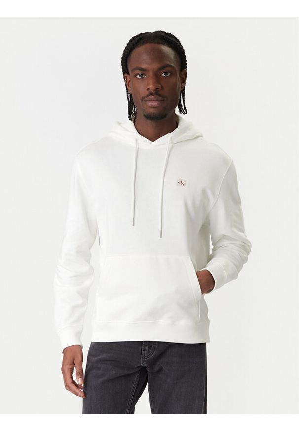 Calvin Klein Jeans Bluza LV04RC274G Biały Regular Fit. Kolor: biały. Materiał: bawełna