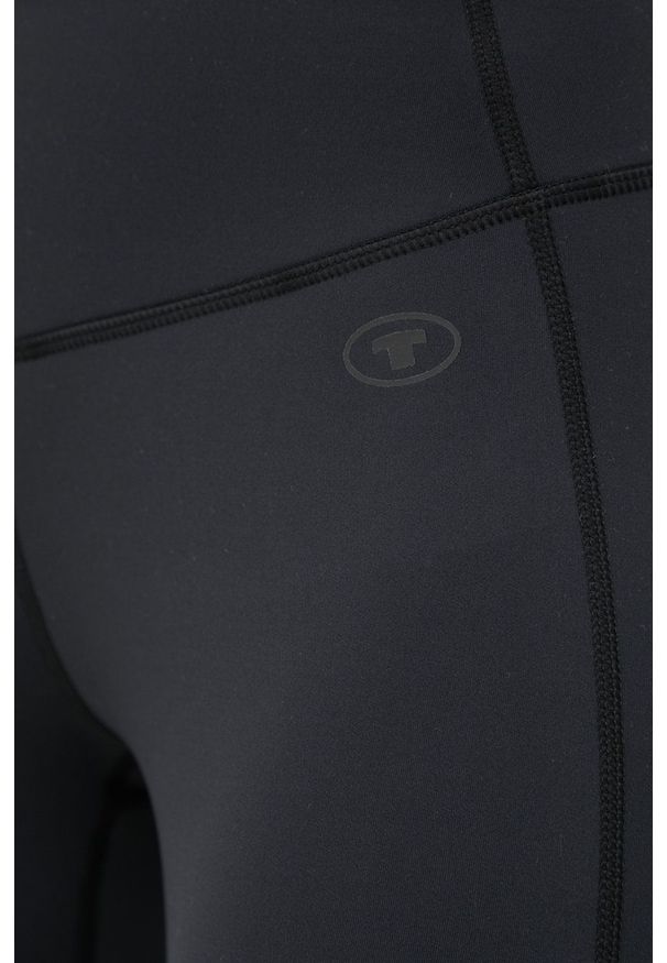 Tom Tailor szorty damskie kolor czarny gładkie medium waist. Kolor: czarny. Materiał: materiał, skóra. Wzór: gładki
