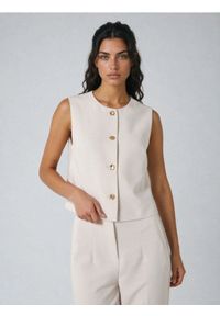 Sinsay - Kamizelka garniturowa z ozdobnymi guzikami z domieszką wiskozy - kremowy. Kolor: kremowy. Materiał: wiskoza #1