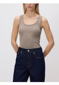 Reserved - LADIES` TOP - beżowy. Kolor: beżowy. Materiał: dzianina, bawełna #1