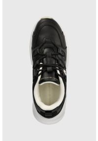 TOMMY HILFIGER - Tommy Hilfiger sneakersy skórzane TH PREMIUM RUNNER LTHR kolor czarny FW0FW07340. Nosek buta: okrągły. Zapięcie: sznurówki. Kolor: czarny. Materiał: skóra #5