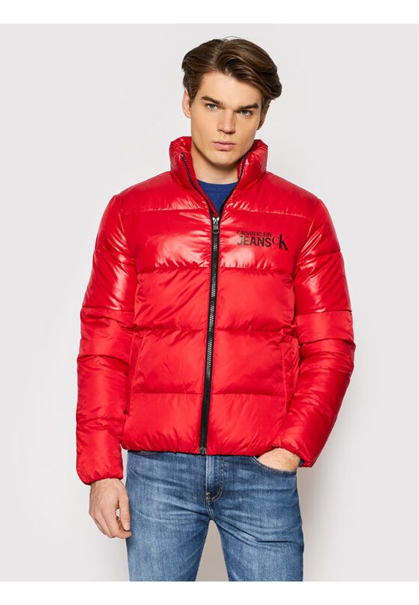 Kurtka puchowa Calvin Klein Jeans. Kolor: czerwony. Materiał: puch